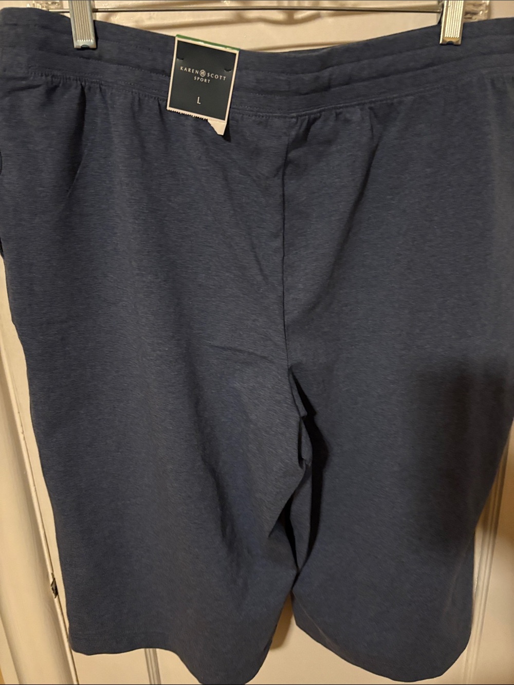 NWT Women’s Sport Skimmer Heather Indigo Shorts Size Large - Picture 3 of 3